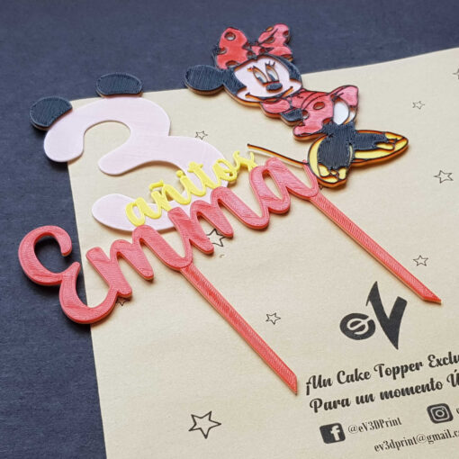 Cake topper personalizado con temática de Minnie Mouse, para decoración pastel de cumpleaños. Frase: 3 añitos Emma.
